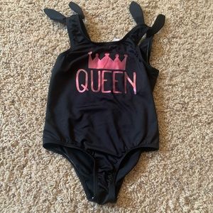 ❄️ 5/$20 Queen bathing suit